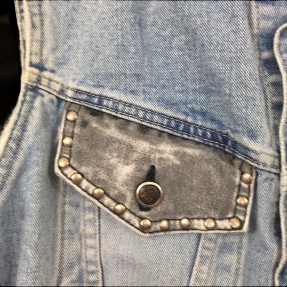 Vtg. Parasuco Denim Vest ~ Eagle Embroidery Light Wash Denim   size Large - Picture 6 of 11